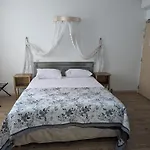 Du Parc מלון 2*